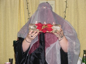 Yule Ritual 08 (Yule Log)